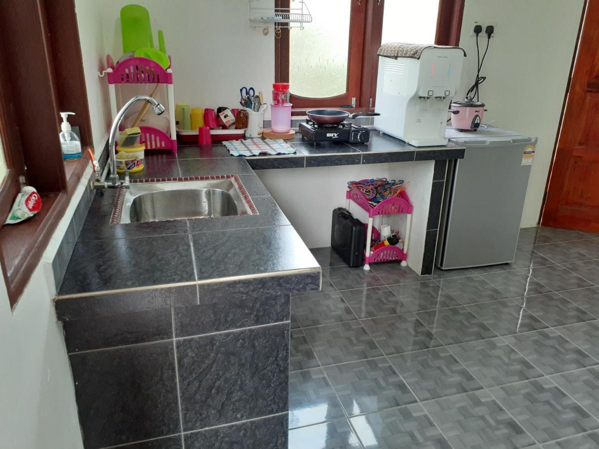Homestay Idaman Di Kuala Terengganu Dengan 2 Bilik Aircond - Harga Utk 1 Rumah Exterior photo