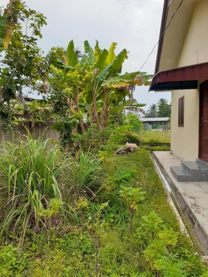 Homestay Idaman Di Kuala Terengganu Dengan 2 Bilik Aircond - Harga Utk 1 Rumah Exterior photo