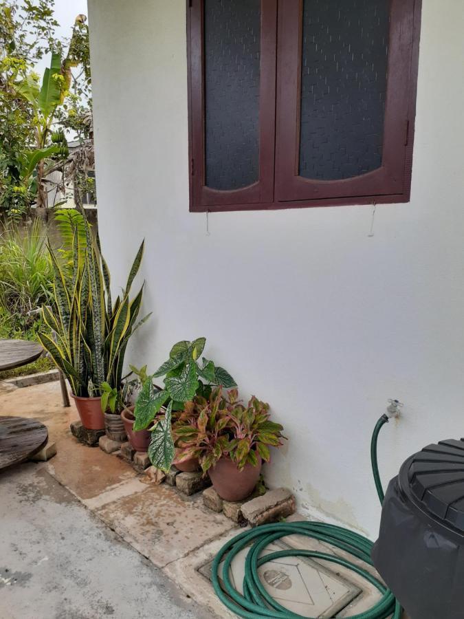 Homestay Idaman Di Kuala Terengganu Dengan 2 Bilik Aircond - Harga Utk 1 Rumah Exterior photo