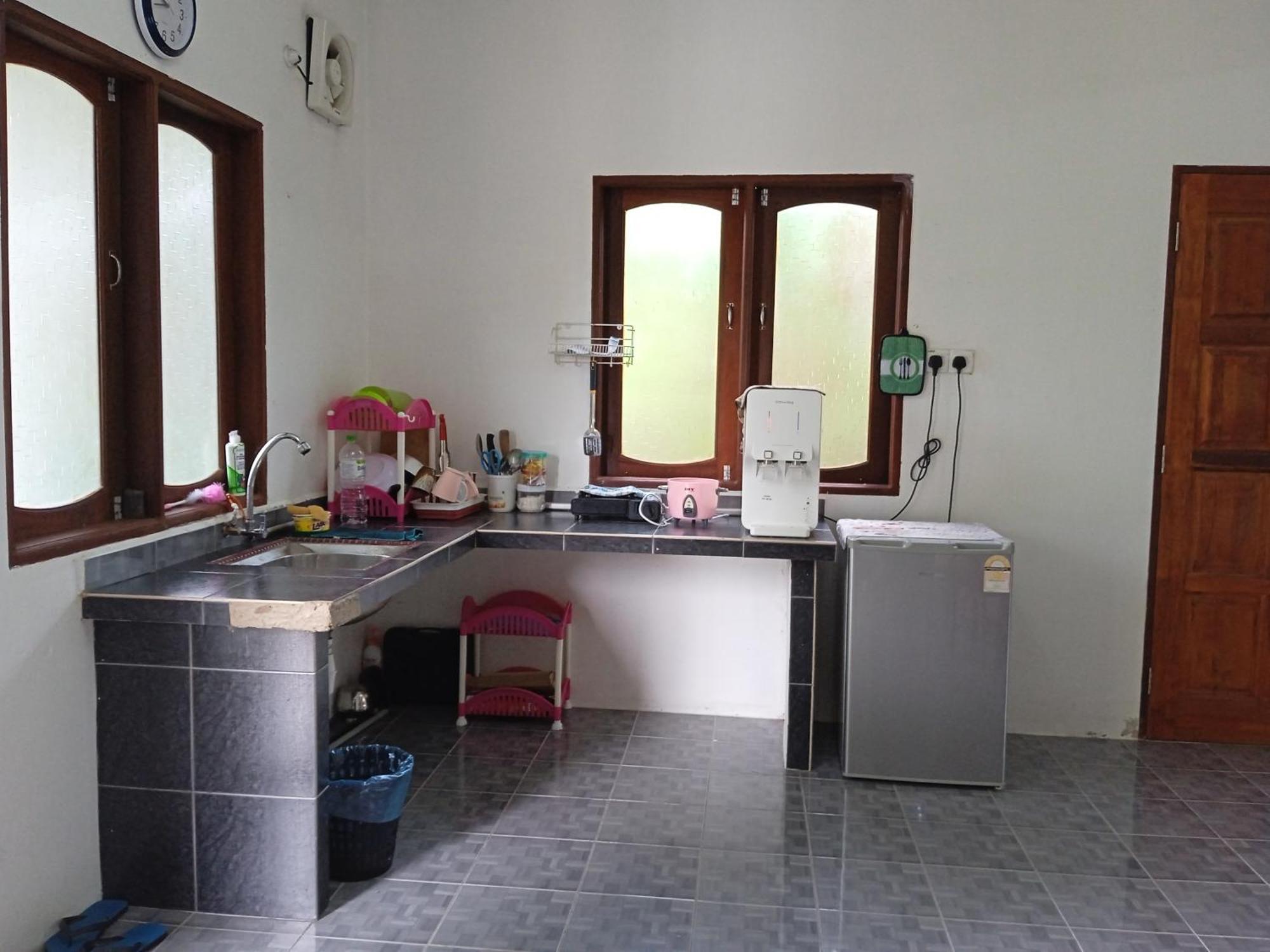 Homestay Idaman Di Kuala Terengganu Dengan 2 Bilik Aircond - Harga Utk 1 Rumah Exterior photo