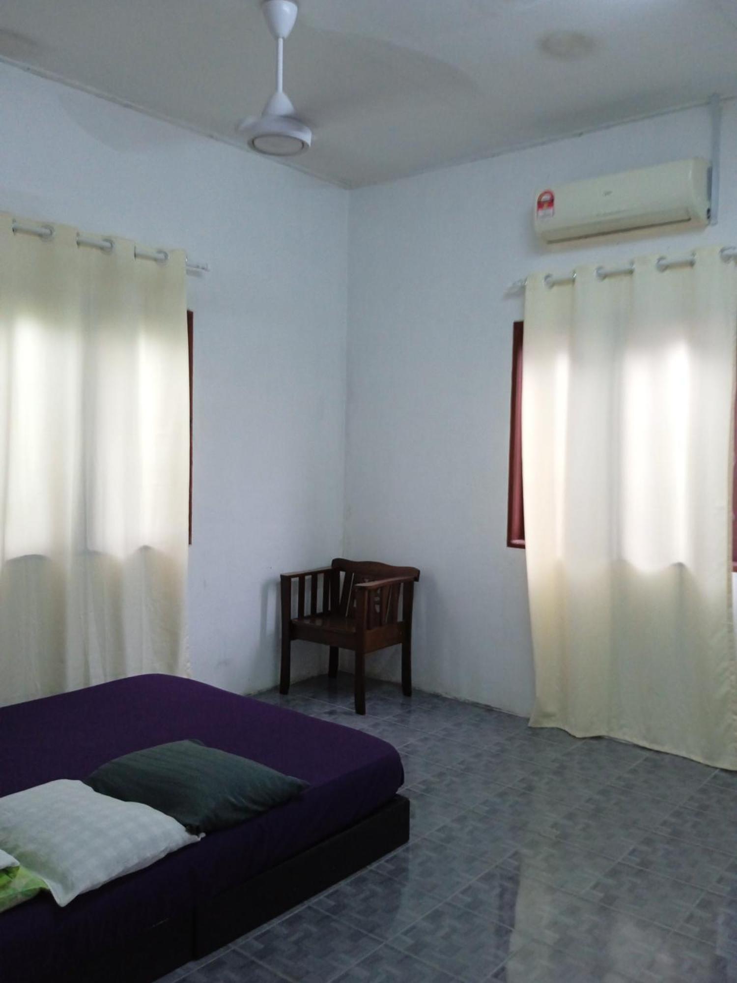 Homestay Idaman Di Kuala Terengganu Dengan 2 Bilik Aircond - Harga Utk 1 Rumah Exterior photo
